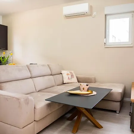 Mariela * Međugorje